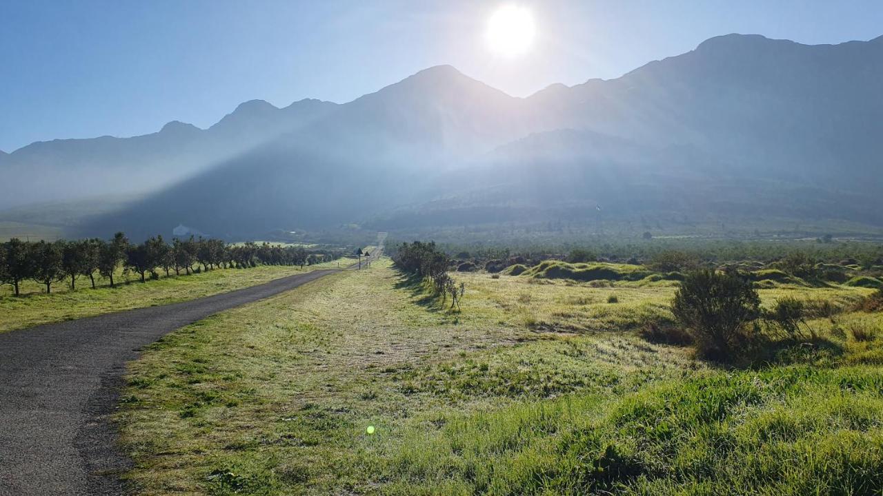 Villa Little Acre Luxury Pods à Tulbagh Extérieur photo